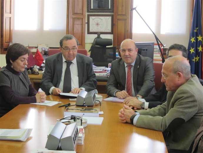     Imagen De La Firma Del Acuerdo         