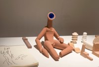 La sala Kubo Kutxa de San Sebastián acoge, desde este jueves, las 'Arqueologías imaginarias' del escultor Miquel Navarro