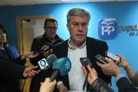 Fernández de Moya aspirará a la reelección como presidente del PP de Jaén