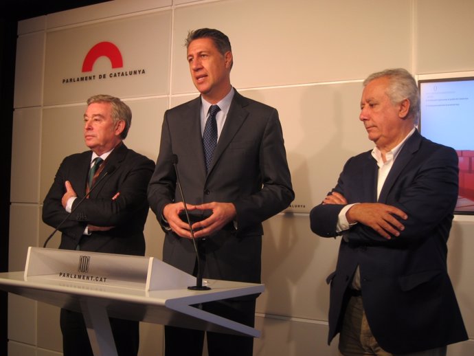 José Manuel Barreiro, Xavier García Albiol y Javier Arenas (PP)            