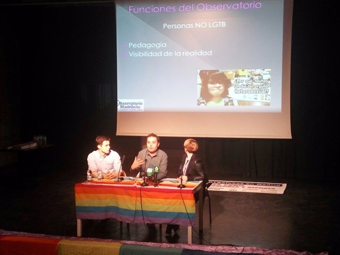 Presentación del informe del Observatorio contra la LGTBfobia