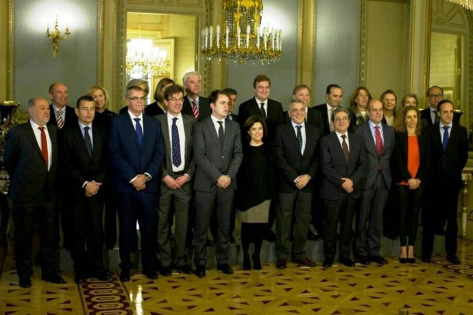 Antonio Sanz asiste a una reunión con la vicepresidenta del Gobierno