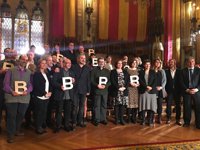 Colau entrega los Premis Ciutat de Barcelona y defiende la cultura contra "el miedo al diferente"