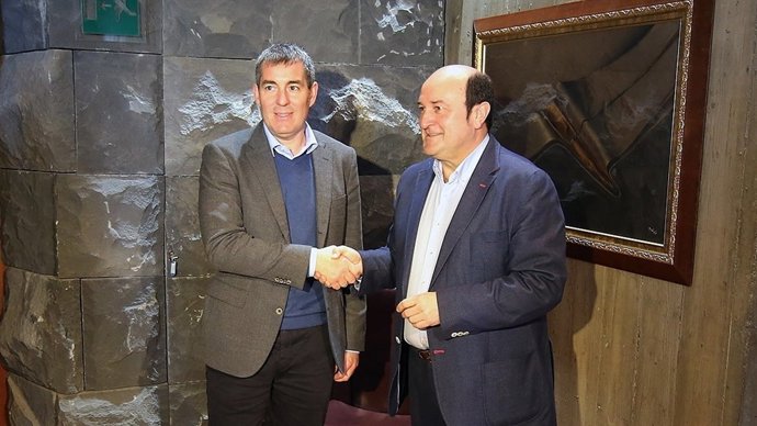 Andoni Ortuzar y Fernando Clavijo