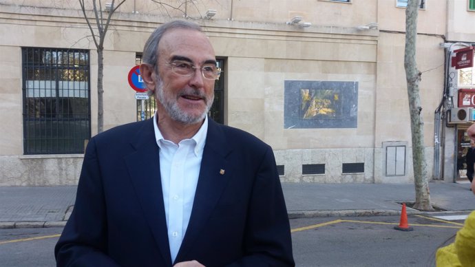 El exdiputado del PSIB que denunció Nóos, Antoni Diéguez, ante la Fiscalía