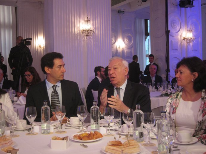 García Margallo en el col·loqui