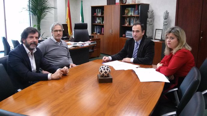 Reunión de la Junta con Comercio Jaén