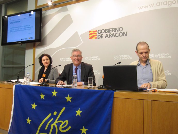 Gómez, Olona y Calleja, hoy en rueda de prensa en el Pignatelli