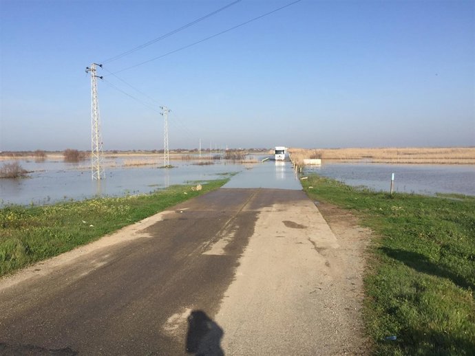 Vado de los Vaqueros inundado.