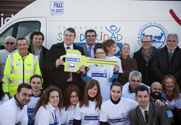 Entrega vehiculo isotermo banco de alimentos 