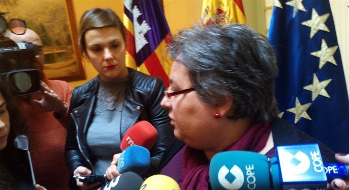 La diputada Montserrat Seijas