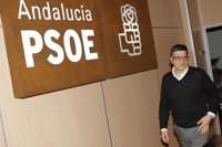 Patxi López: el PSOE "necesita alguien que se ocupe de la Secretaría 25 horas al día"
