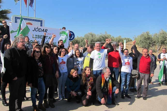 Acto en apoyo de Andrés Bódalo con diputados y parlamentarios andaluces.