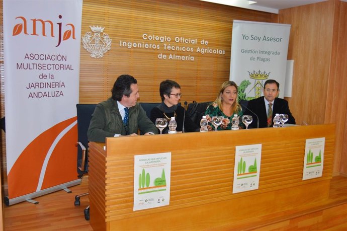 Las jornadas se han desarrollado en el Colegio de Ingenieros Agrónomos.