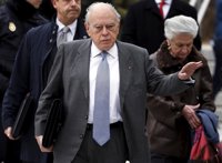 El 'pendrive' sobre los Pujol que entregó la Policía al juez contiene información desde 1998