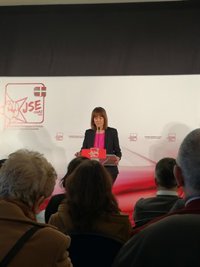 Mendia pide el reconocimiento a las víctimas del terrorismo para "abordar con honradez el pasado"