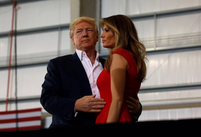 El presidente Donald Trump junto a Melania en Florida