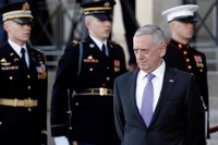 Mattis subraya que EEUU no está en Irak para quedarse con el petróleo