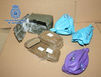 Detenido un individuo con 68 kilos de hachís en su vehículo que transportaba a Europa