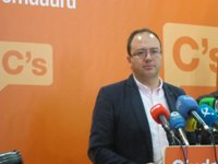 Cs Extremadura cree que "no se dan las condiciones para apoyar" una posible moción de censura en Badajoz