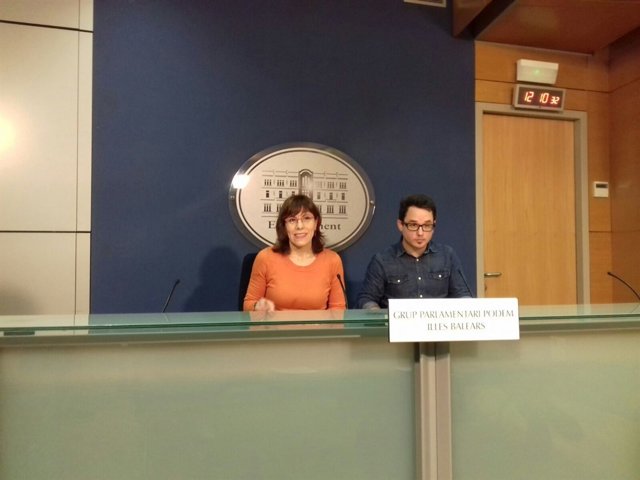 Laura Camargo en rueda de prensa