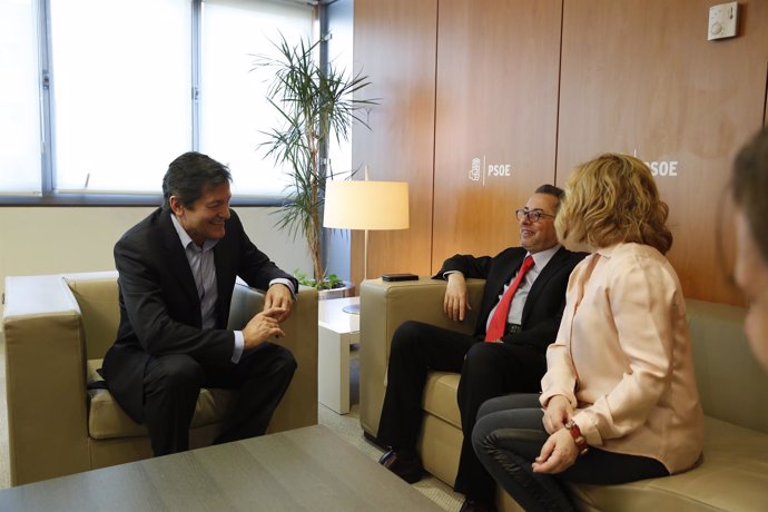 Javier Fernández se reúne con Gianni Pittella y Elena Valenciano
