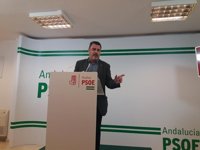 PSOE de Huelva critica que el PP ejerza de "corredor inmobiliario" para favorecer la sanidad privada