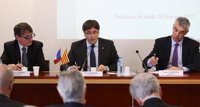 Puigdemont asegura en Francia que un Estado catalán "cumplirá las reglas de la UE"