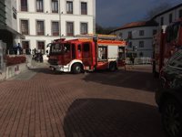 Bomberos de Oviedo extinguen un incendio en la lavandería del Balneario de las Caldas