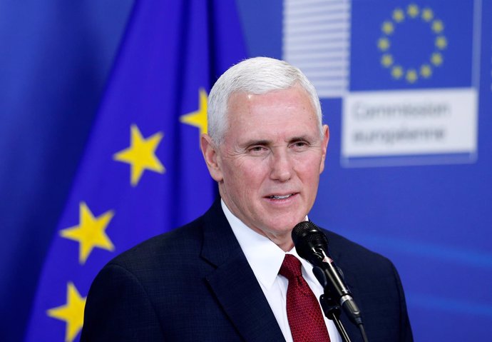 Mike Pence visita Bruselas