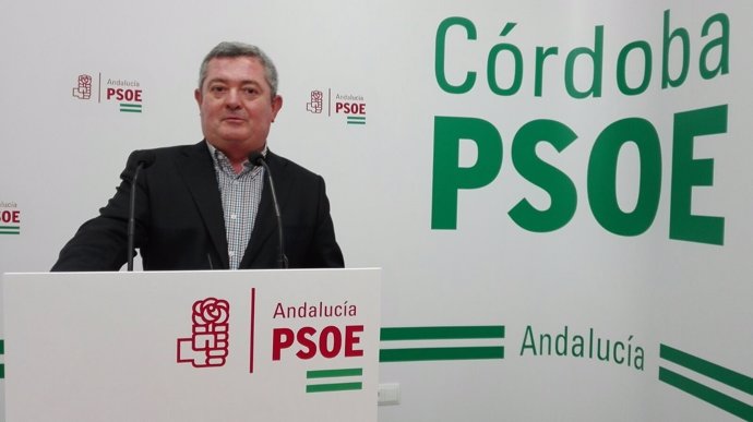 Jesús María Ruiz en la sede del PSOE de Córdoba
