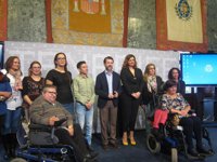 Lanzan una campaña para acabar con los "estereotipos" sobre la contratación de mujeres en vulnerabilidad