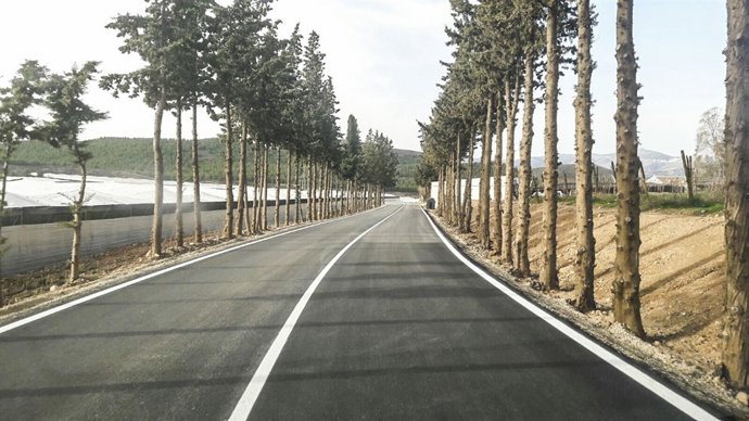 Mejoras en la carretera que une Berja y Castala.