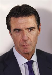 Podemos pide que el fiscal investigue si hubo "trato de favor" a Soria tras demostrarse que le pagaron un hotel