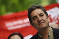 Luis García Montero acoge con "gratitud" y "orgullo" la distinción de Hijo Predilecto que le entrega su "tierra"