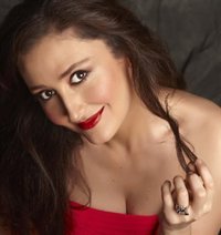 La mezzosoprano María José Montiel clausura el Ciclo 'Recitales líricos' del Teatro Maestranza de Sevilla