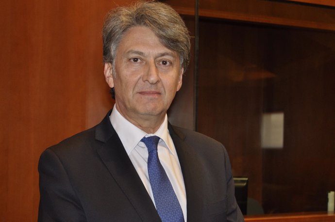 El director general de Industria de Aragón, Fernando Fernández Cuello.