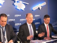 Airbus recorta un 63% su beneficio en 2016 por los problemas del A400M y el impacto negativo de las divisas