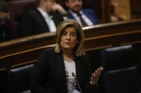 Báñez afirma que Cataluña ha ofrecido 300 plazas de acogida de refugiados aunque en la UE diga que aporta más de 4.000