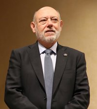 El Congreso cita al fiscal general el miércoles por las supuestas presiones en casos de presidentes del PP