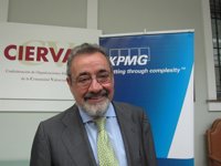 González: "Que hayan matado a Cierval no significa que no haga falta una autonómica. Es oportuna la propuesta de la CEV"