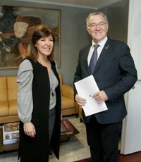 Xunta y Fegamp acuerdan dar "un impulso" al pacto del agua y avanzan para homogeneizar tarifas