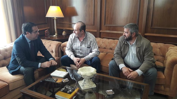 Runión subdelegado del gobierno briones upa malaga