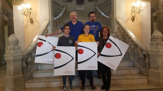 Presentación de las Tea Party DJ's y Jon de MIguel