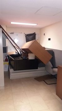 La Ertzaintza identifica a 203 personas tras el desalojo de la azotea de la Escuela de Ingeniería de Bilbao