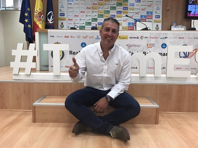 Carlos Viver, nuevo seleccionador de las Guerreras