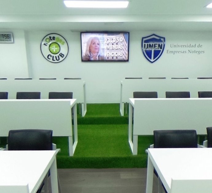 Club Noteges inaugura una de las aulas de formación más avanzadas del país.