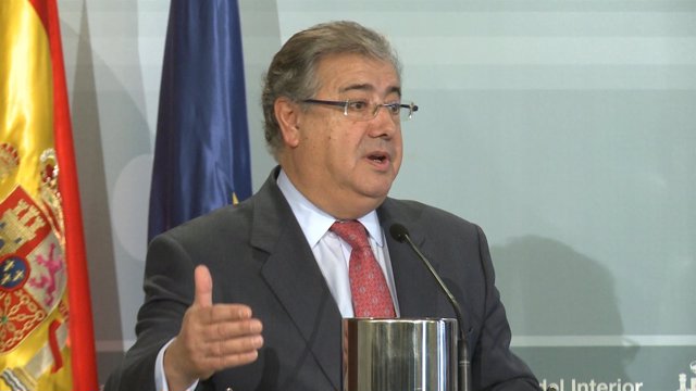 Zoido define como "fluida" la relación con Marruecos