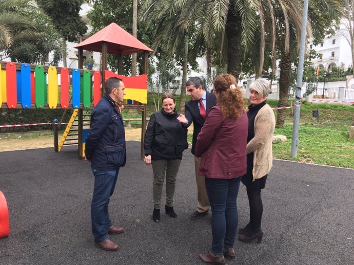 Visita a obras del Plan Invierte de Diputación de Cádiz en Vejer