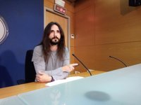Podemos: "Es un orgullo tener un presidente del Parlament que viene de luchas afectadas por la ley Mordaza"